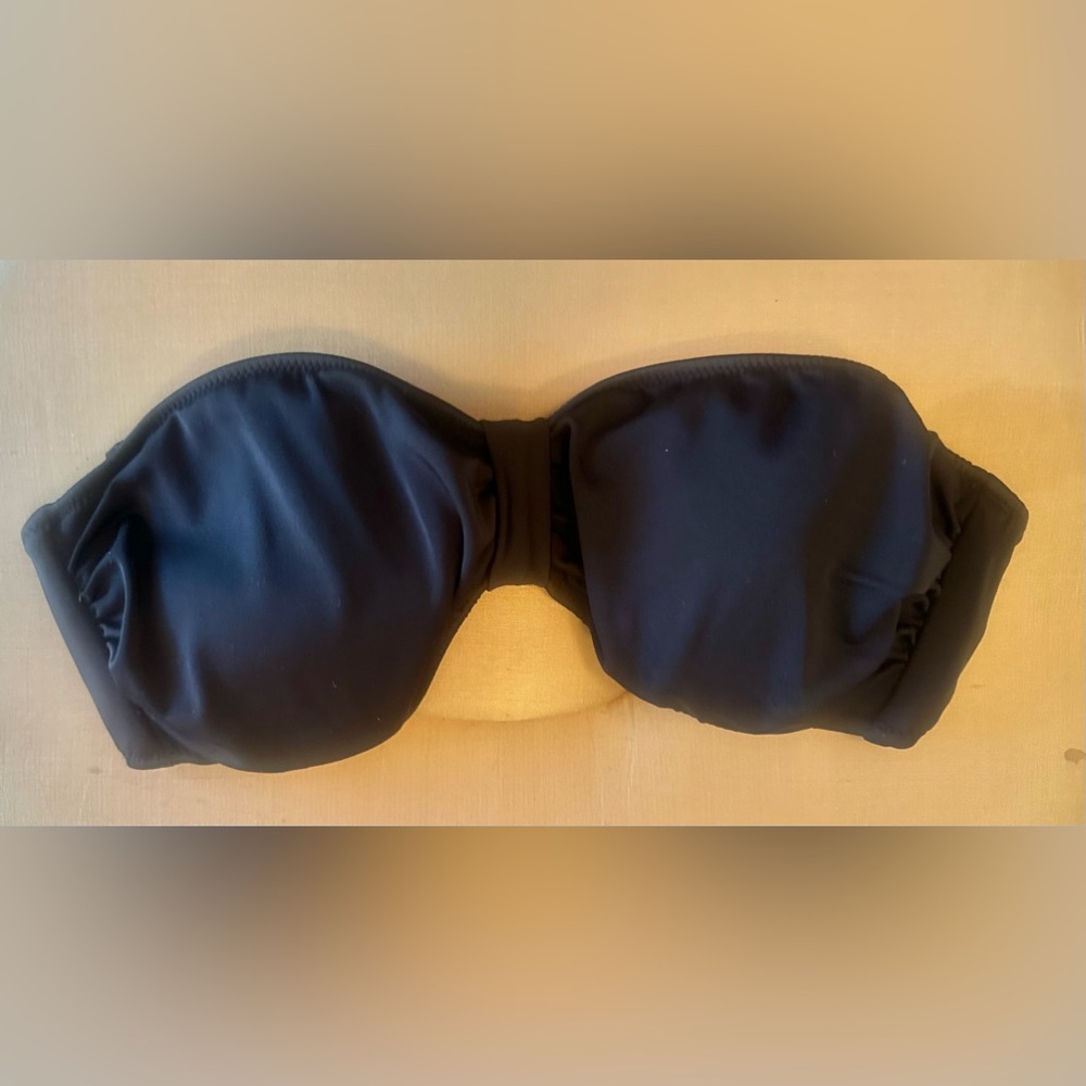 XS PINK Victoria’s Secret strapless, bikini swim top in black with pink lining